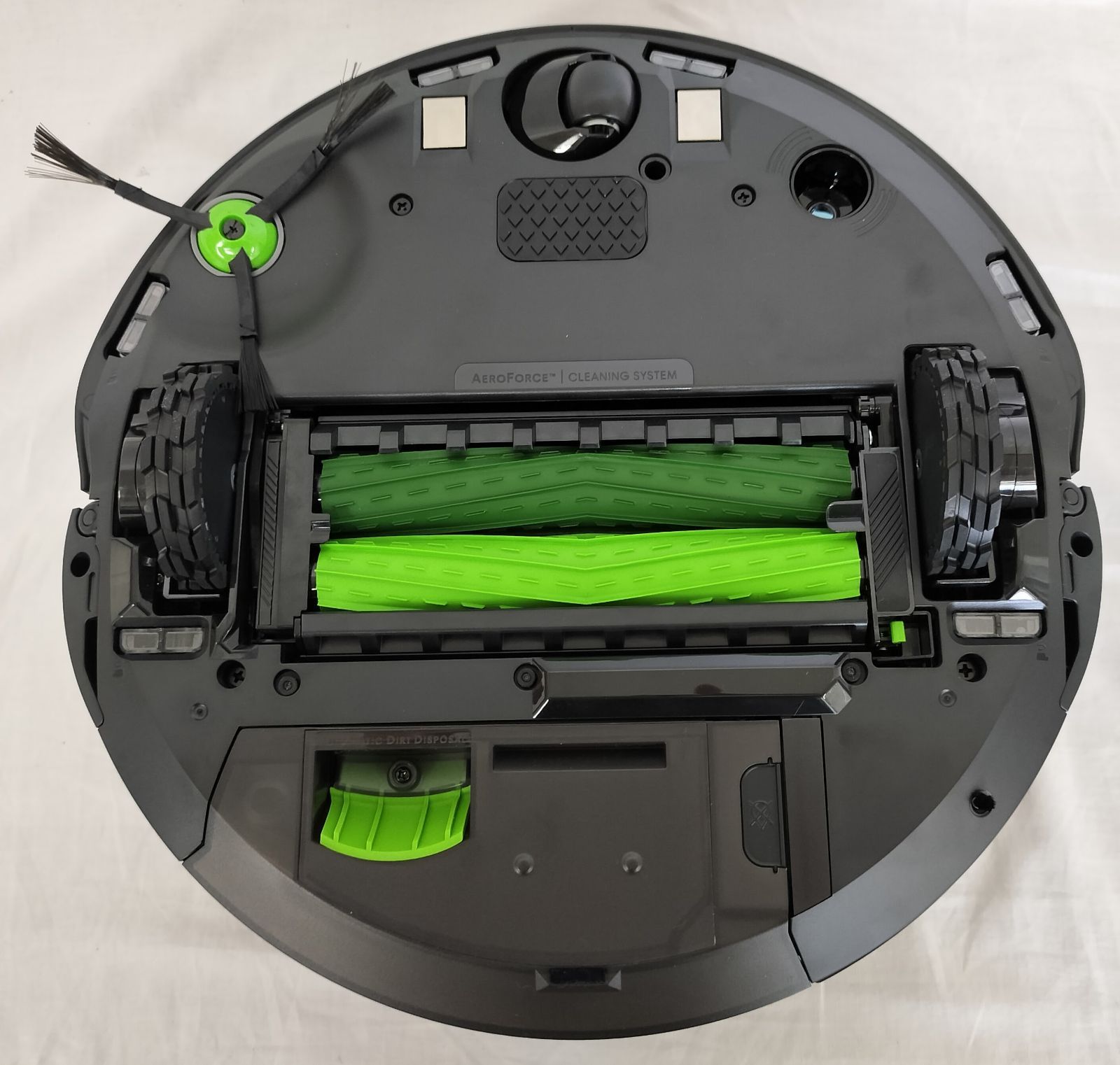 開封済 未使用】iRobot ルンバ j7+ ロボット掃除機 自動ゴミ収集機付 
