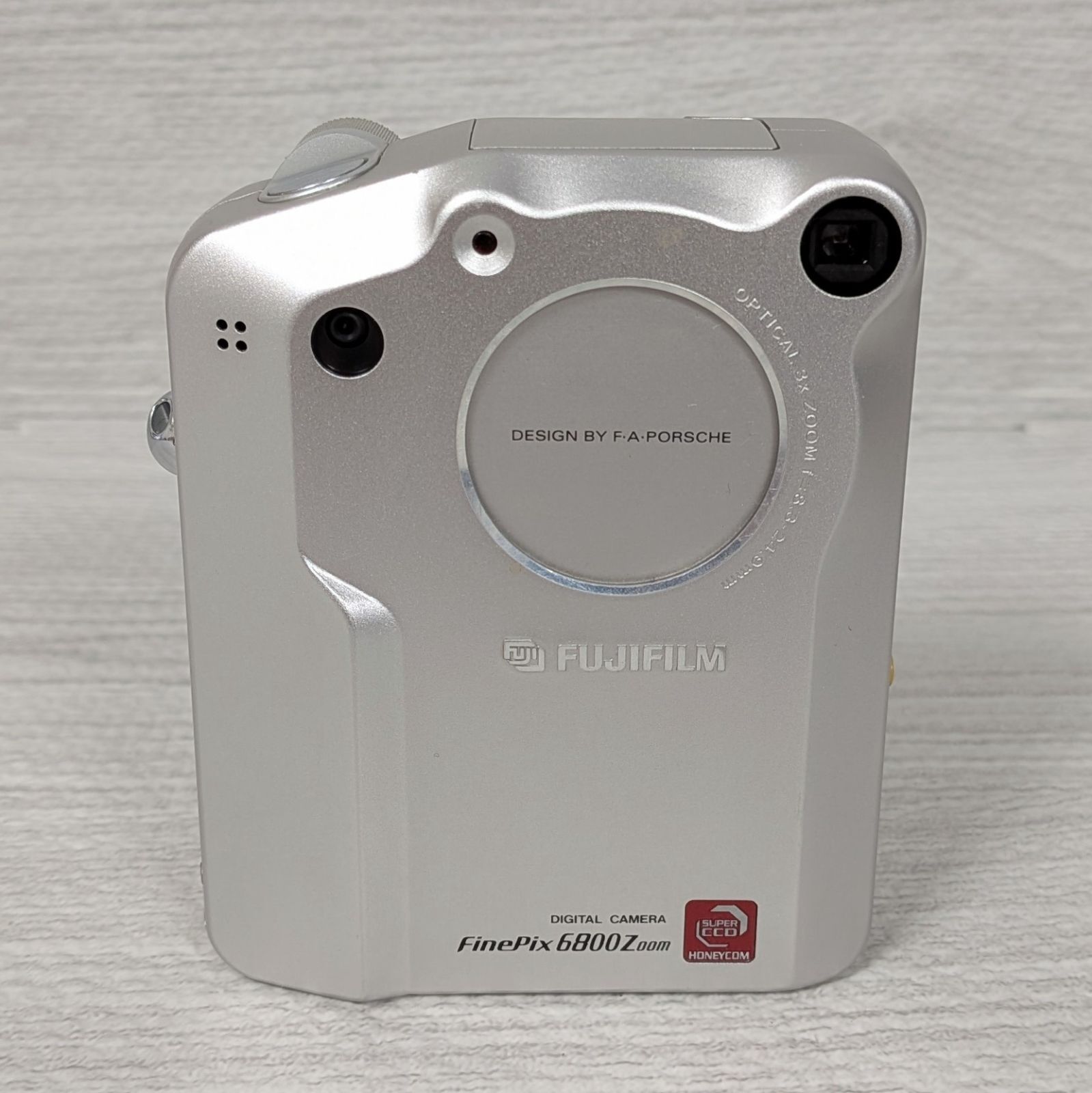ジャンク品 富士フイルム FinePix6800Z ACアダプター付 通電確認済