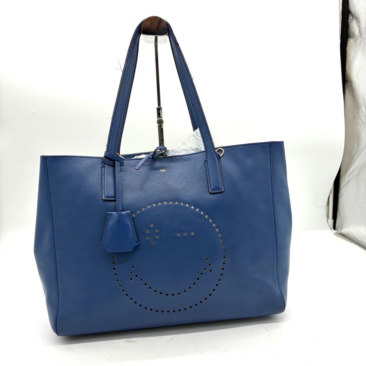 ANYA HINDMARCH アニヤハインドマーチ スマイル パンチング トート 