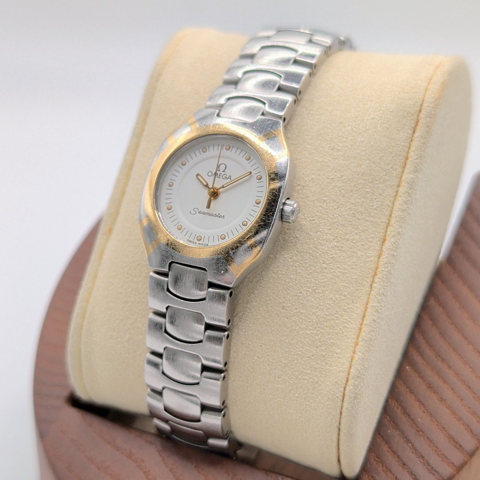 OMEGA Seamastrer Watch Quartz Ladies Square Gold Gold dial Y2K 