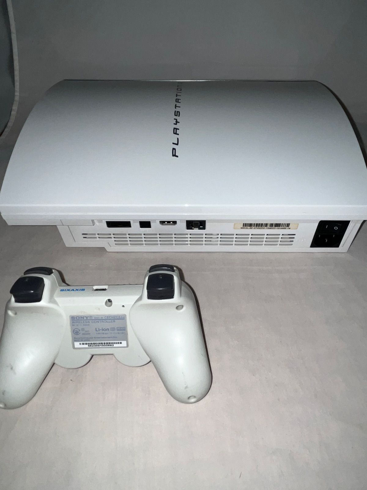 【未開封あり】プレイステーション3本体 セラミック・ホワイト(HDD 40GB) 【未開封あり】プレイステーション3本体 セラミック・ホワイト(HDD 40GB)