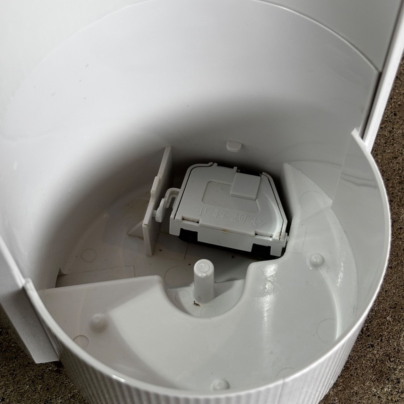 SHARP シャープ 気化式加湿器 HV-P30 HV-P30E9-W 2021年製 - メルカリ