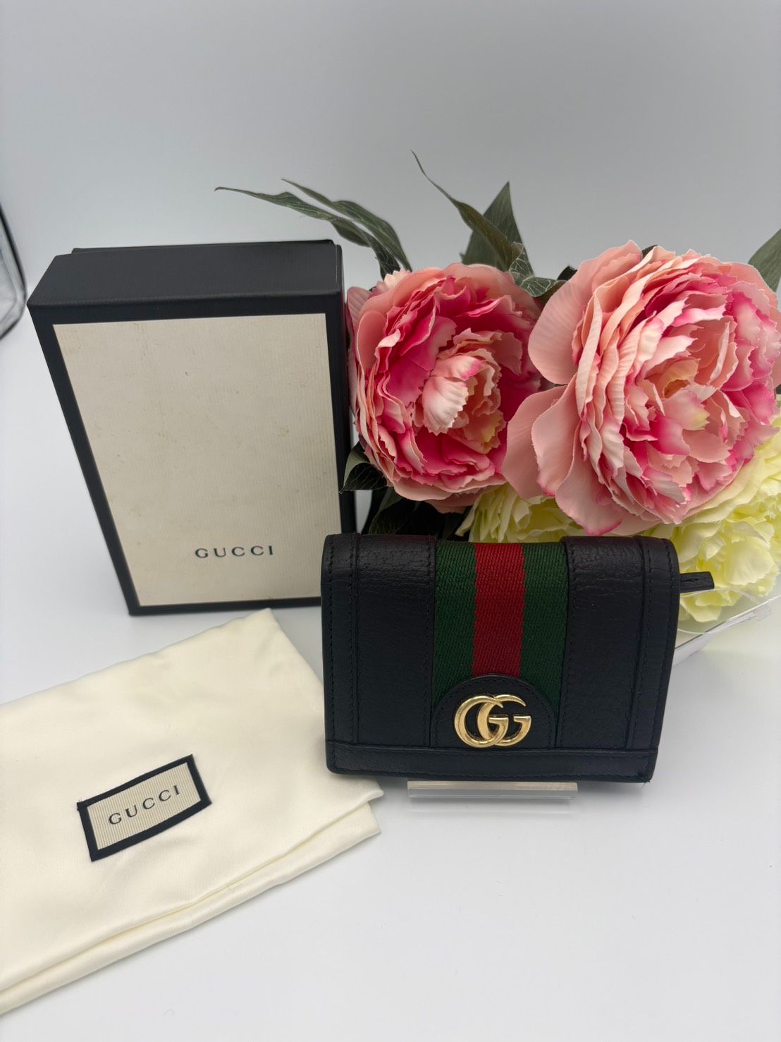 美品　GUCCI　グッチ　オフィディア　カードケースウォレット　GGコンパクトウォレット