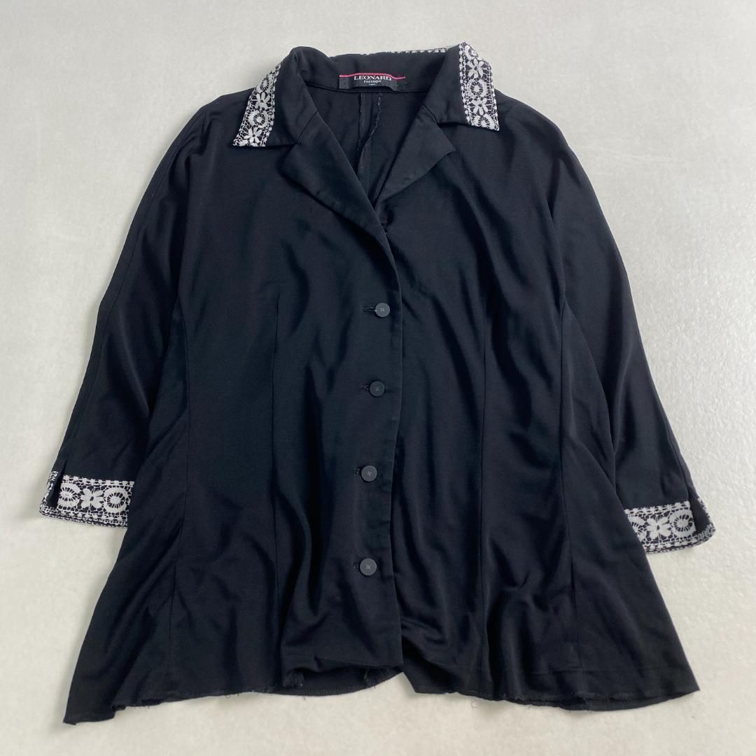LEONARD レオナール 花柄 カンカン素材 ブラック系 カーディガン ４２ LEONARD レオナール 花柄 カンカン素材 ブラック系 カーディガン 42
