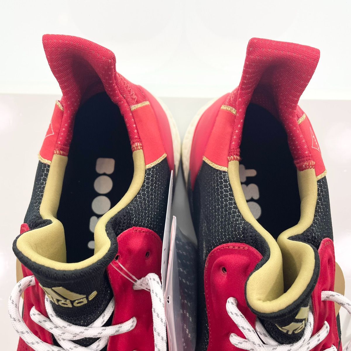 アディダス adidas × PHARRELL WILLIAMS × ファレル ウィリアムス 