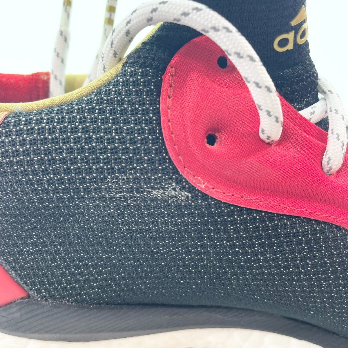 アディダス adidas × PHARRELL WILLIAMS × ファレル ウィリアムス 