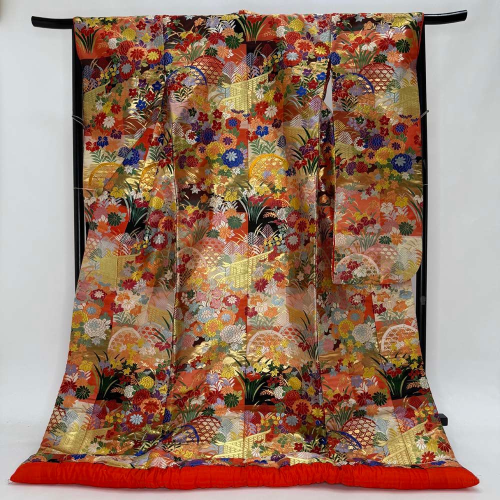 色打掛 正絹 鶴 刺繍 ゴールド 打掛 花嫁衣裳 婚礼 リサイクル 中古 ブライダル ウエディング 着物 5016