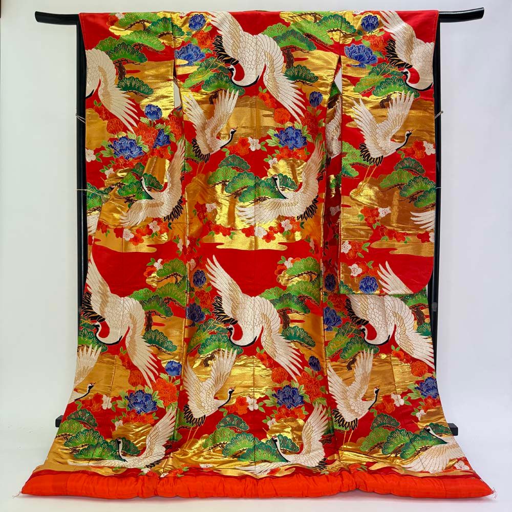 色打掛 正絹 鶴 刺繍 赤 打掛 花嫁衣裳 婚礼 リサイクル 中古 ブライダル ウエディング 着物 5018
