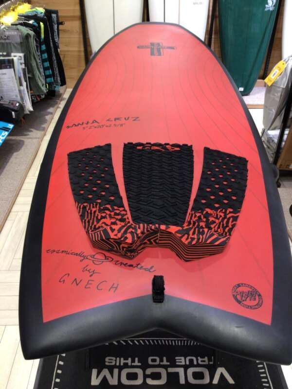 SANTA CRUZ　VANPIRATE5’8　サーフボード 中古サーフボード【VANPIRATE】SANTA CRUZ5'2 - メルカリ