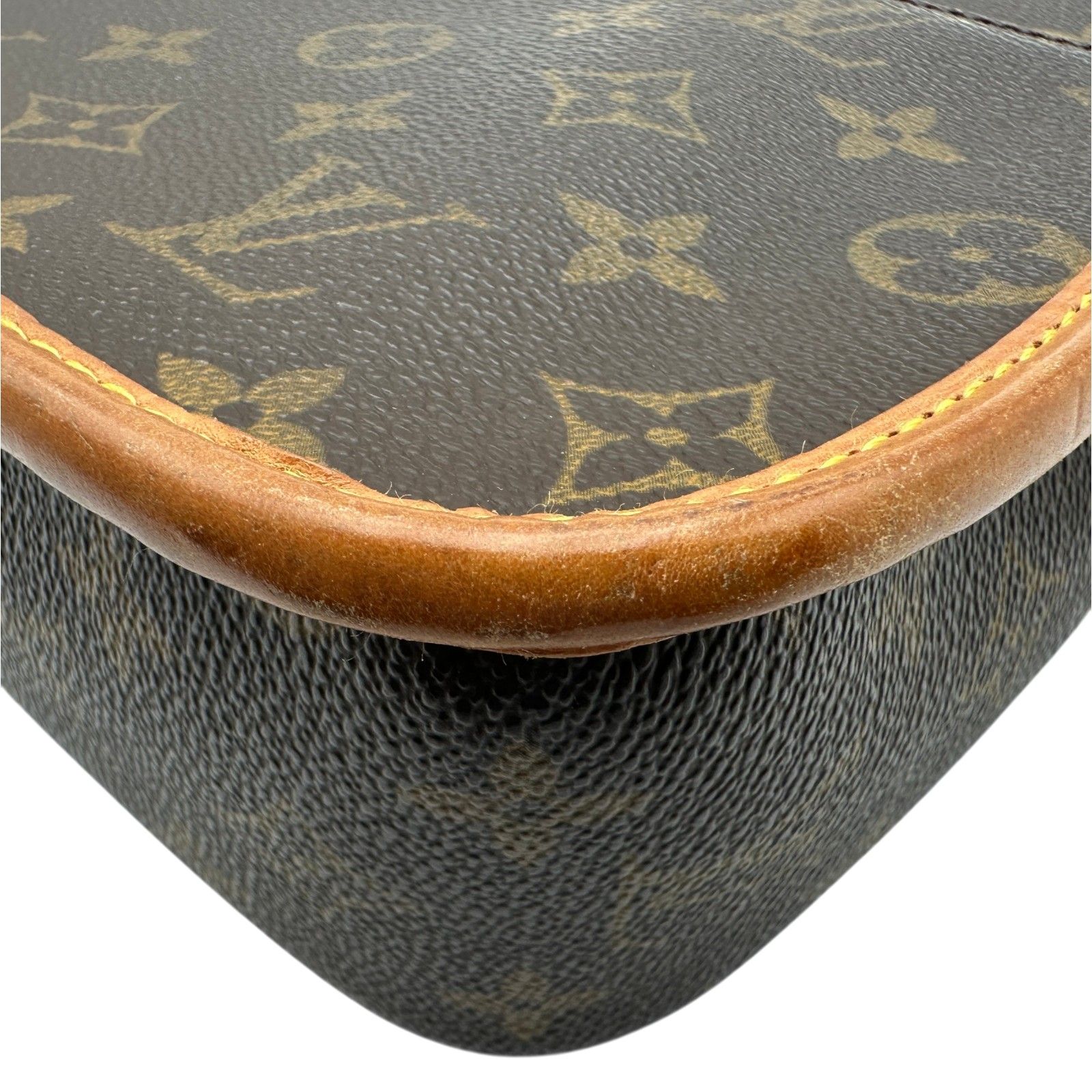 ルイ・ヴィトン LOUIS VUITTON ソローニュ M42250 ブラウン モノグラム 