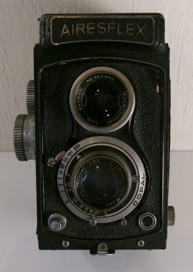 希少 アイレスフレックス AIRESFLEX 二眼レフ アイレス写真機製作所