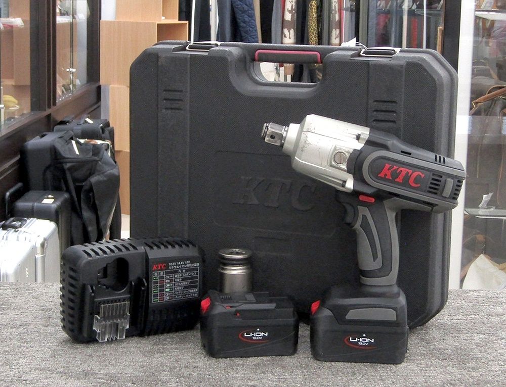 KTC 19.0sq コードレスインパクトレンチセット JTAE681 JAT681 - メルカリ