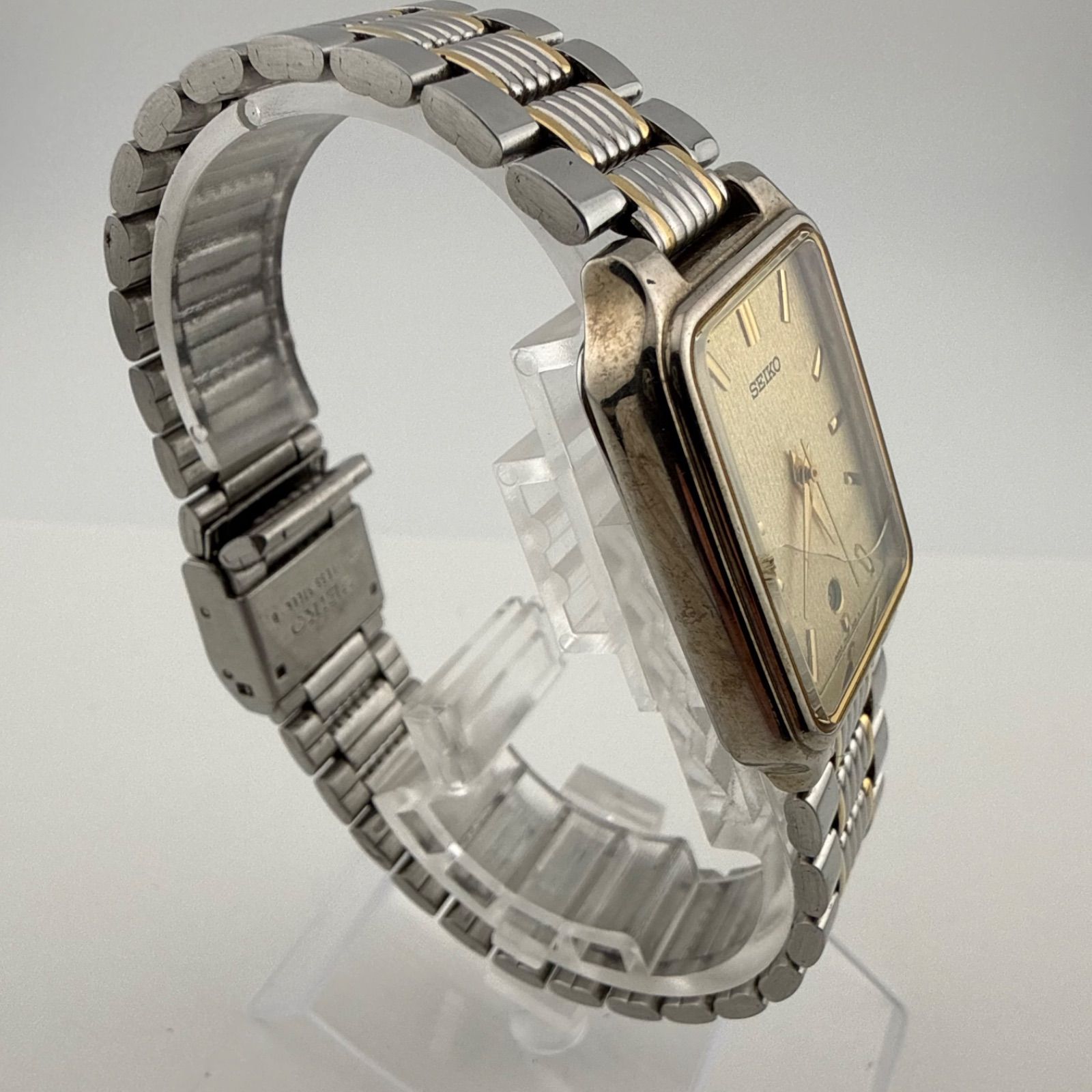 1990年代のヴィンテージセイコー7N22-8A00メンズクォーツ 稼働中 SEIKO セイコー スクエア 7N22-5A90 メンズ 腕時計 クォーツ 稼働品