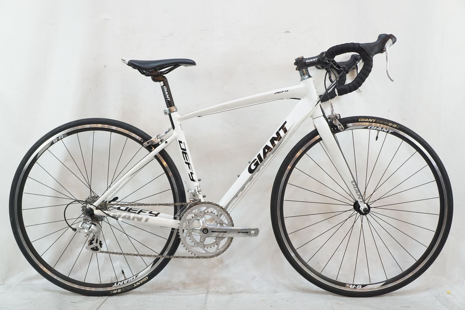 GIANT 「ジャイアント」 DEFY3 2011年モデル ロードバイク 