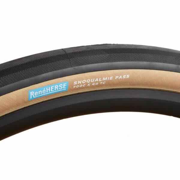 【最速発送】Rene Herse ルネエルス　Snoqualmie Pass TC Extralight Tan 700x44C 【タイヤ】【グラベル】