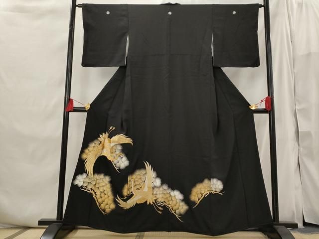 平和屋着物■豪華黒留袖　刺繍　飛鶴松文　金糸　正絹　逸品　AABI6427st
