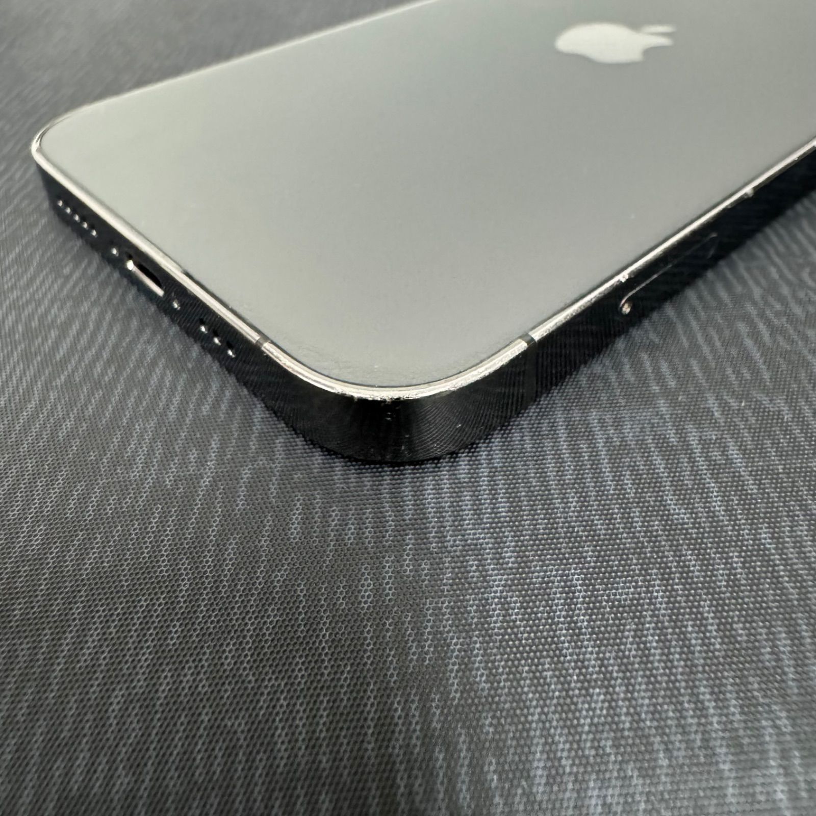 iPhone 12 Pro 128GB グラファイト（docomo SIMロック解除済）- メルカリ