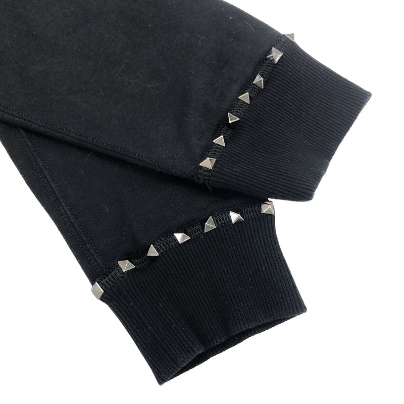 中古】VALENTINO GARAVANIスタッズスウェット ブラック XS[19] - メルカリ