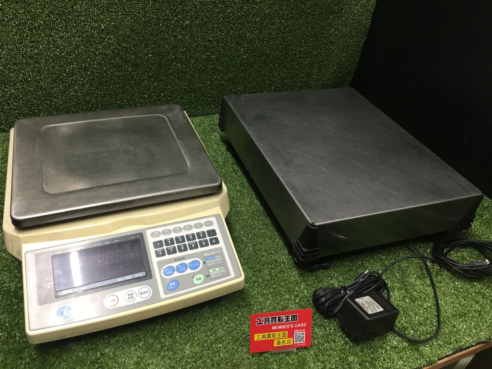 【中古品】【0902】A&D 個数計 FC-10Ki ≪ひょう量:10kg 最小表示:1g(計量可能最小単重:0.2g) 皿寸法:300(W)*280(D)mm 検定無≫　ITF6P0G5YISO