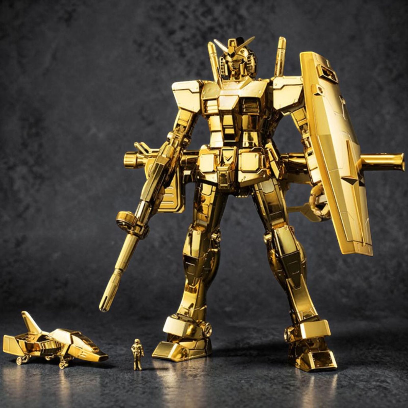 MG 1/100 RX-78-2 ガンダム Ver.3.0 ゴールドコーティング ガンダム