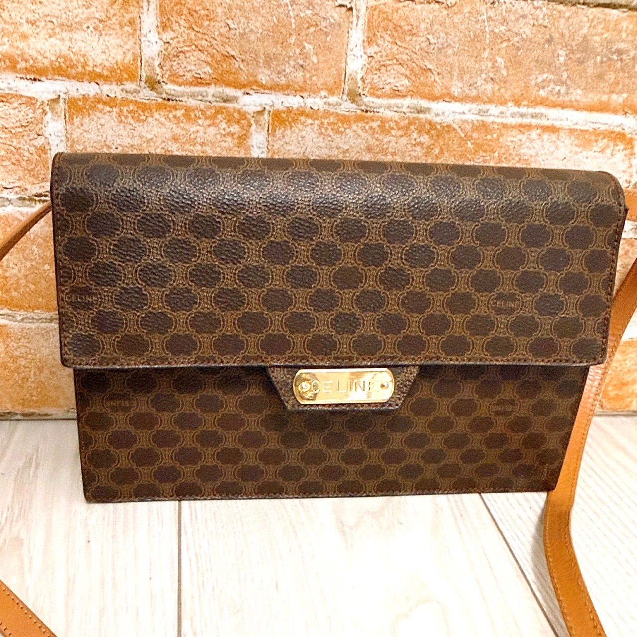 美品) CELINE(セリーヌ)ショルダーバッグ PVC マカダム柄 - メルカリ