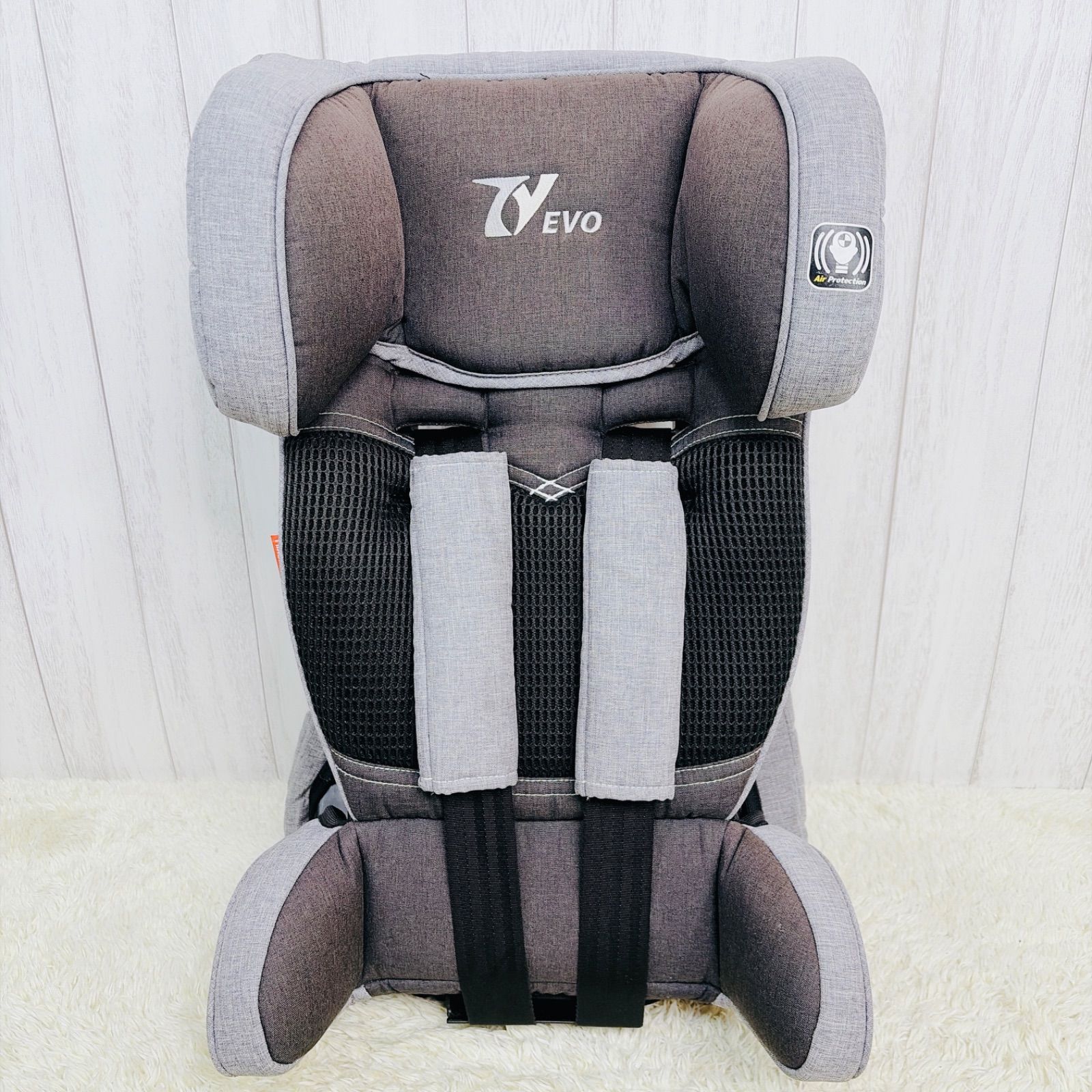 良品】日本育児 トラベルベスト EVO チャイルドシート サンドグレー 