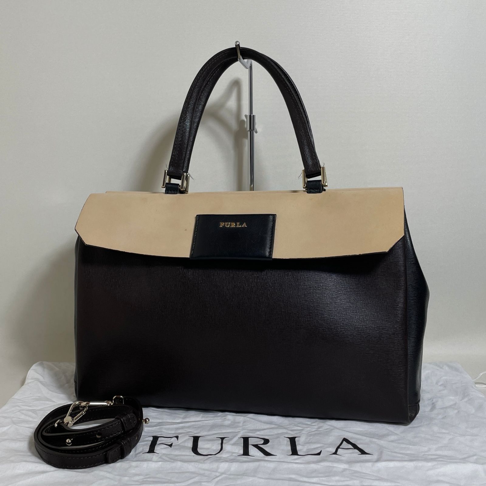 2604-132｜美品｜フルラ 2WAYバッグ レザー バイカラー - メルカリ