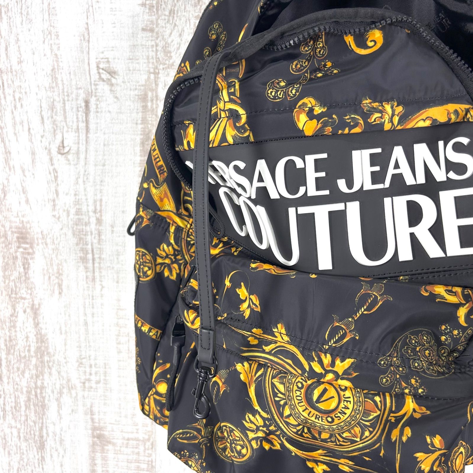 Versace Jeans Couture ヴェルサーチェジーンズクチュール 3Dロゴ 総柄 