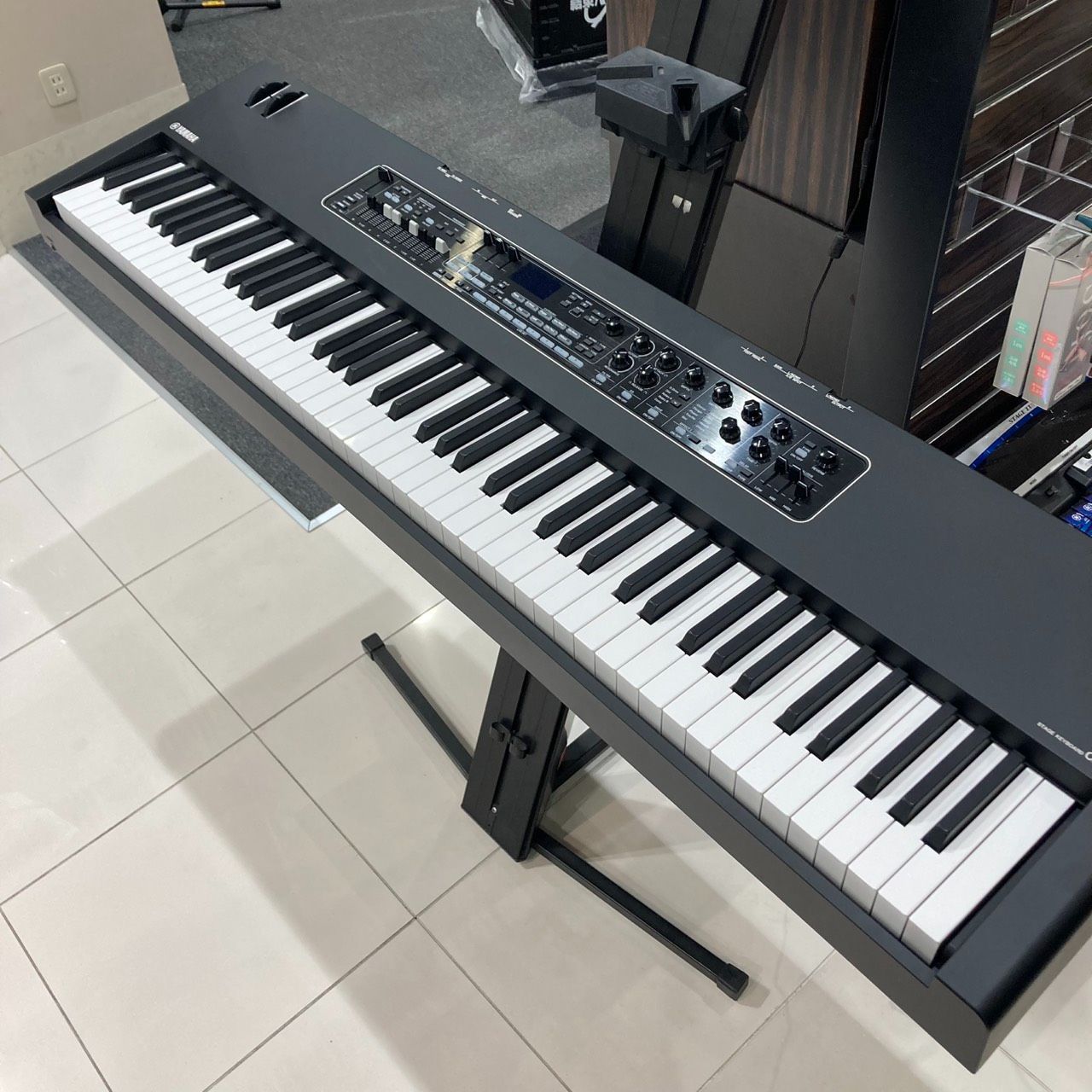 【新品】YAMAHA CK88 ステージキーボード 【店頭展示品特価】