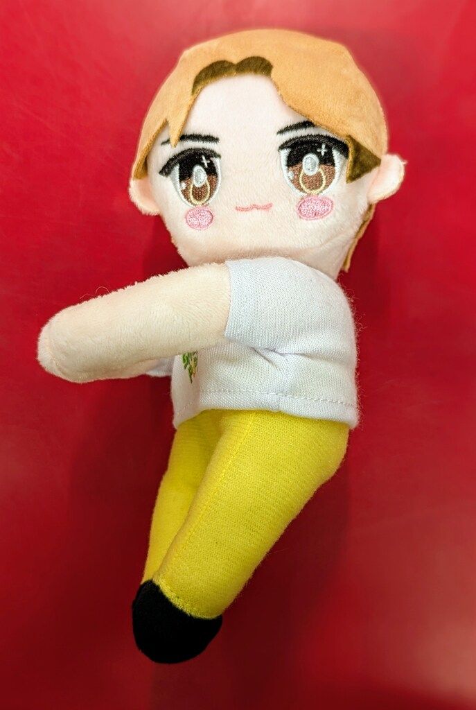 M!LK SMILE POP! どこでもだっこぬい 吉田仁人