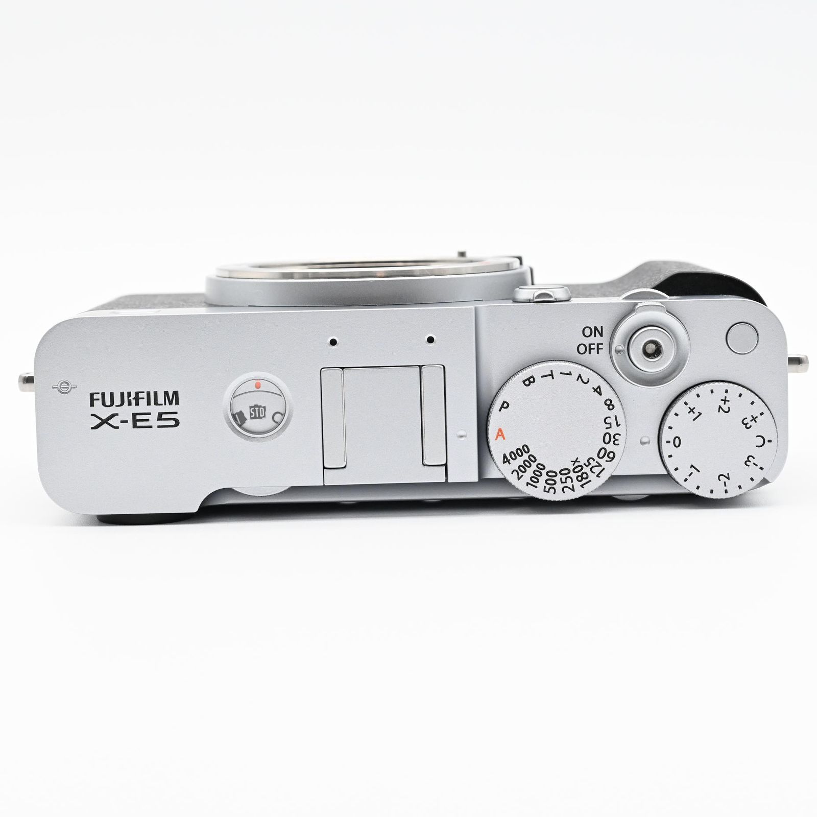 FUJIFILM X-E5 ボディ シルバー ショット数 1569回 極上品 - メルカリ