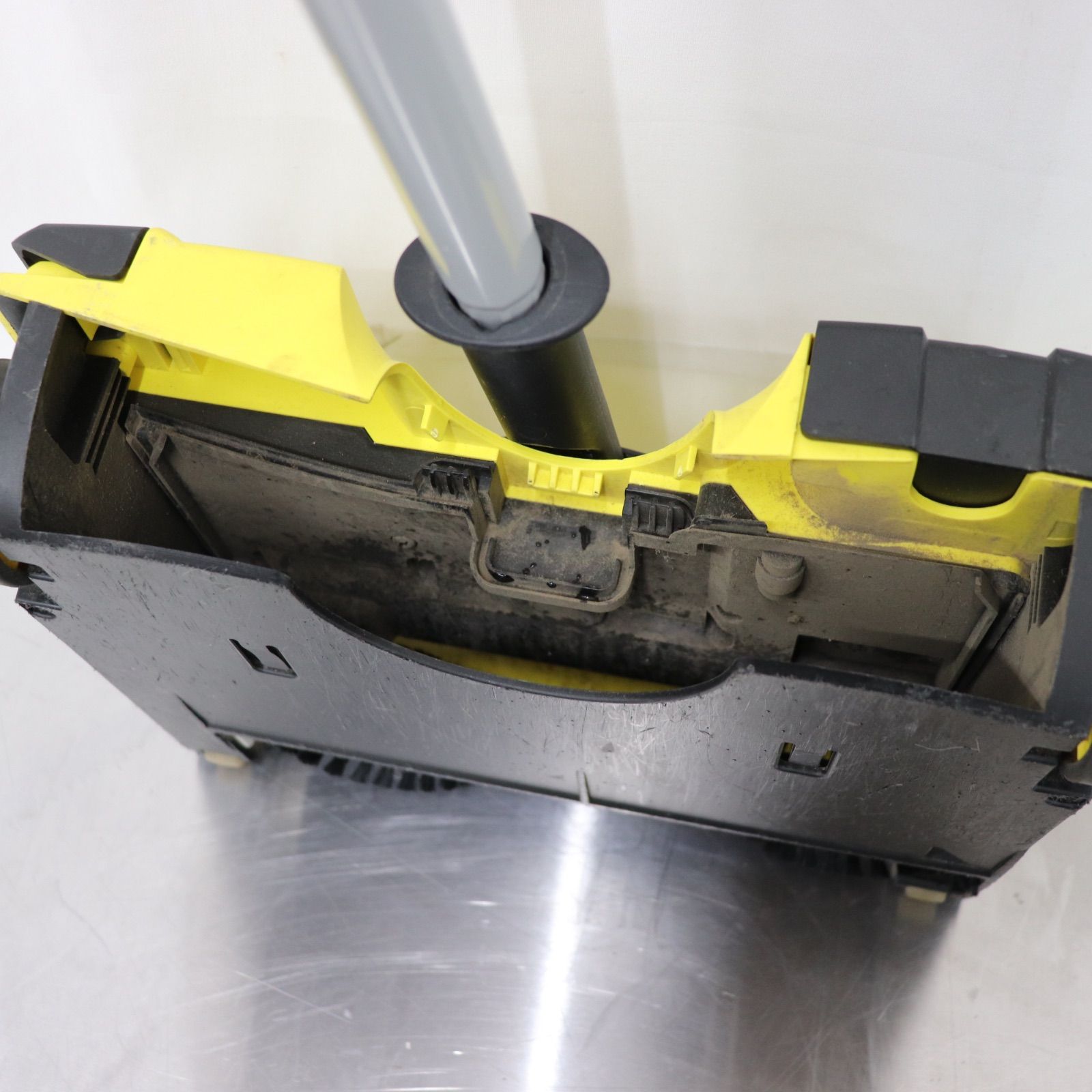 動作確認済】KARCHER ケルヒャー EB 30/1 コードレススイーパー 2021年