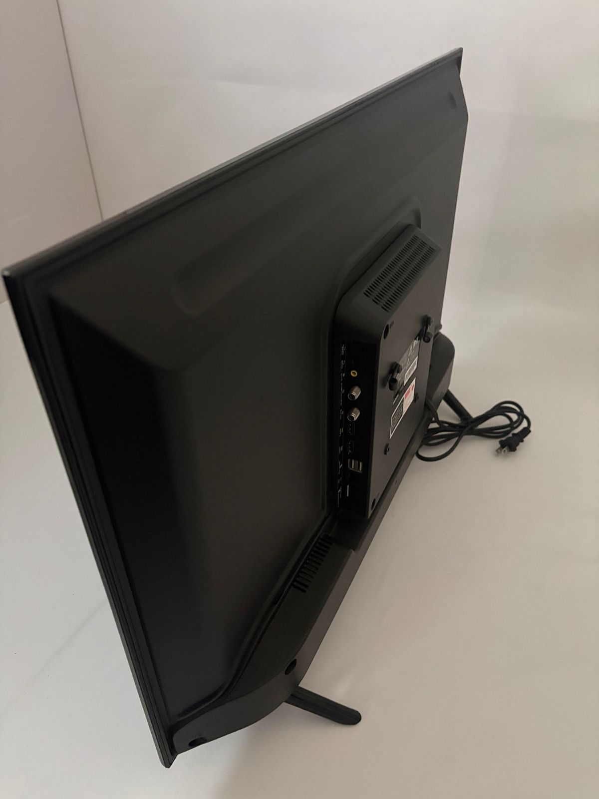 アイリスオオヤマテレビ32WB10P 液晶テレビ 32V ブラック 32WB10P H513829F │アイリスオーヤマ公式