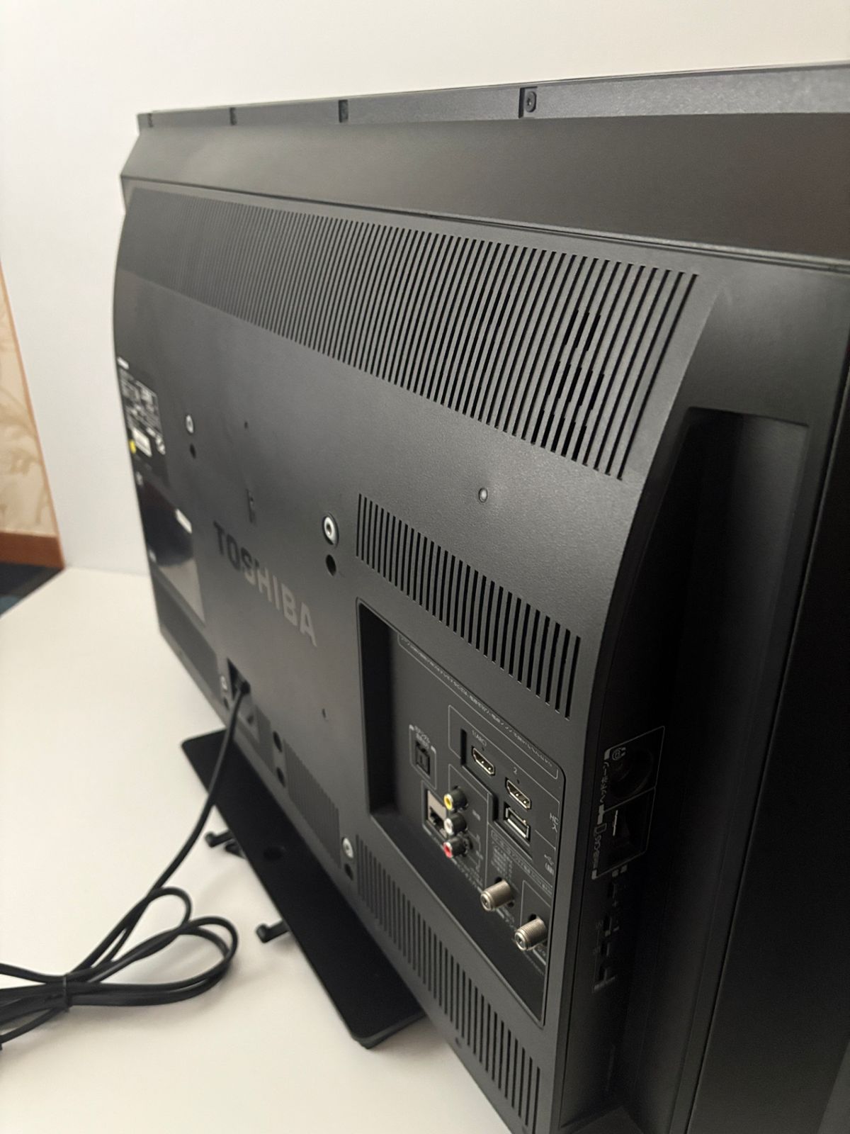 □ 東芝 TOSHIBA レグザ REGZA 32S8 32V型 ハイビジョン液晶テレビ