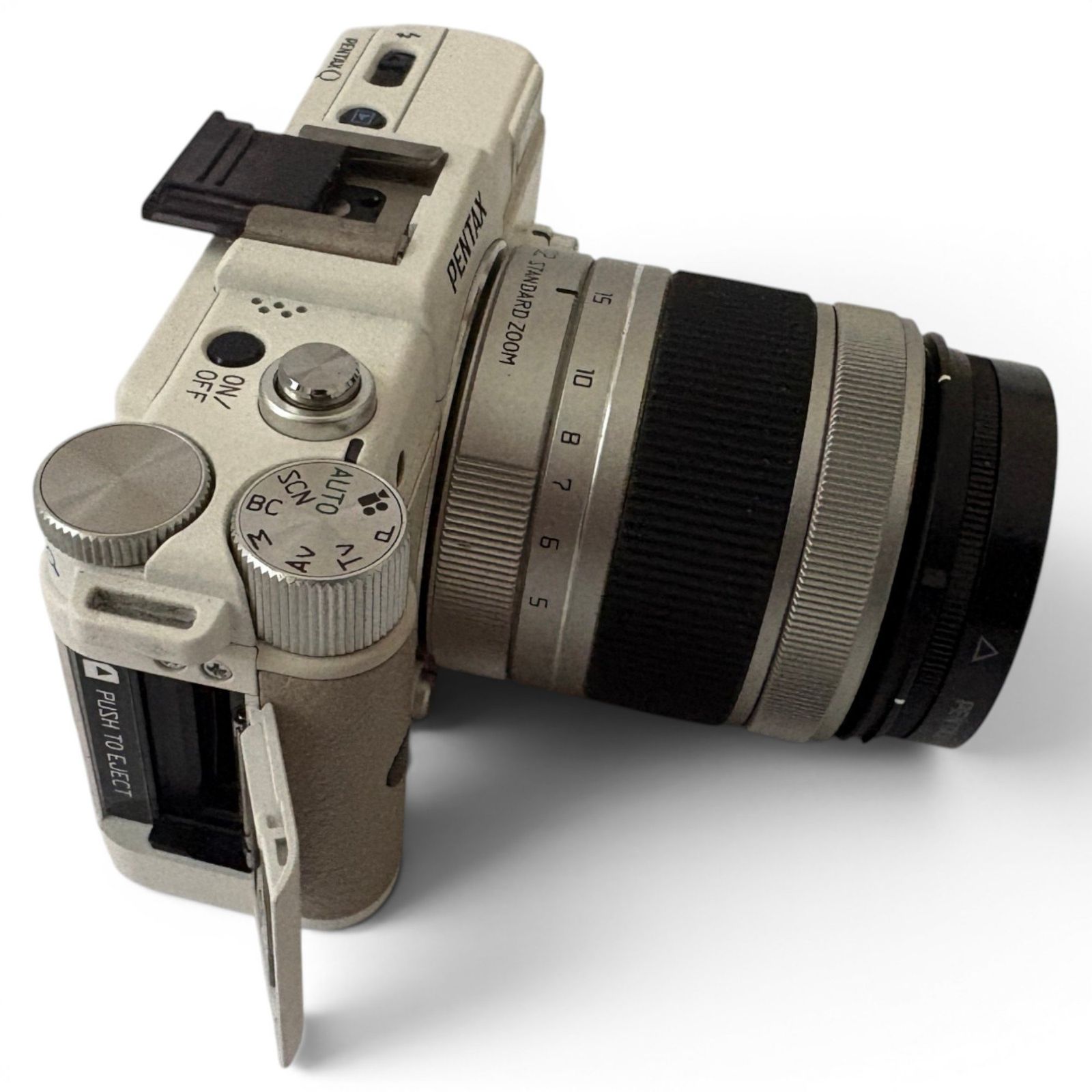 □ ペンタックス PENTAX ミラーレス一眼 Q 02ズームレンズキット