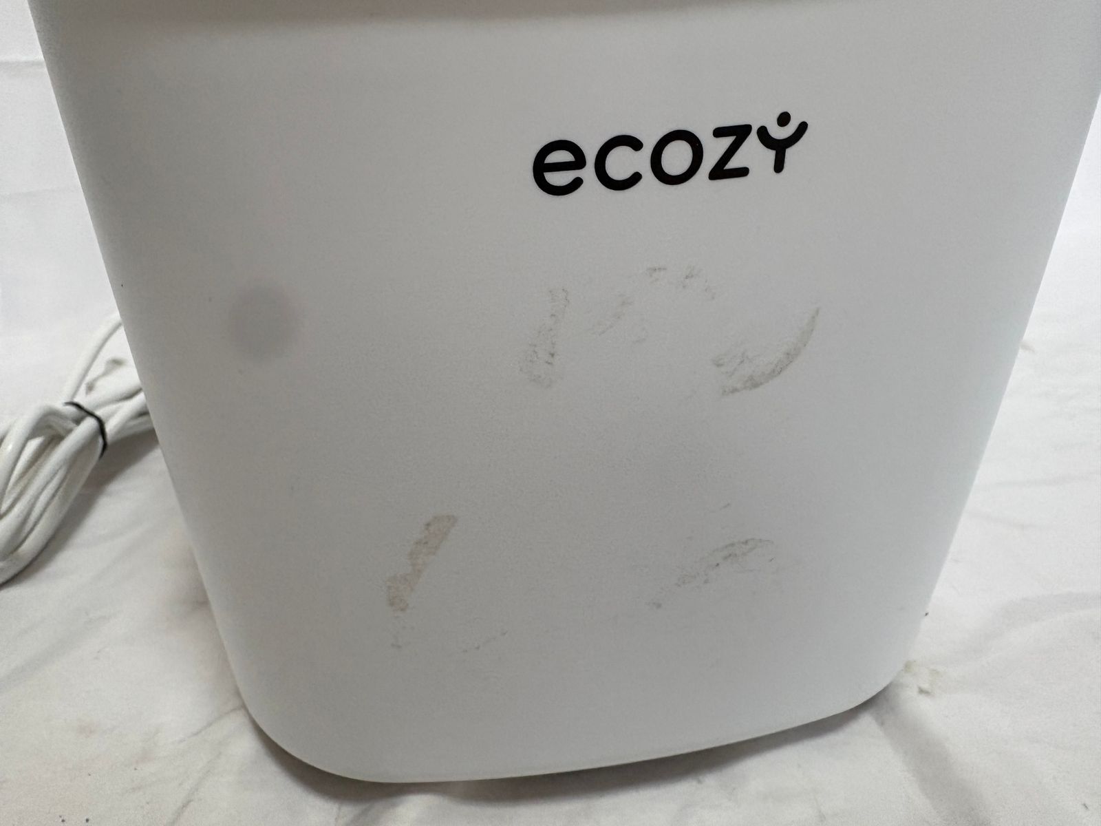 ◇ エコジー ecozy 製氷機 IM-BS260C ホワイト 高速 卓上 自動洗浄 