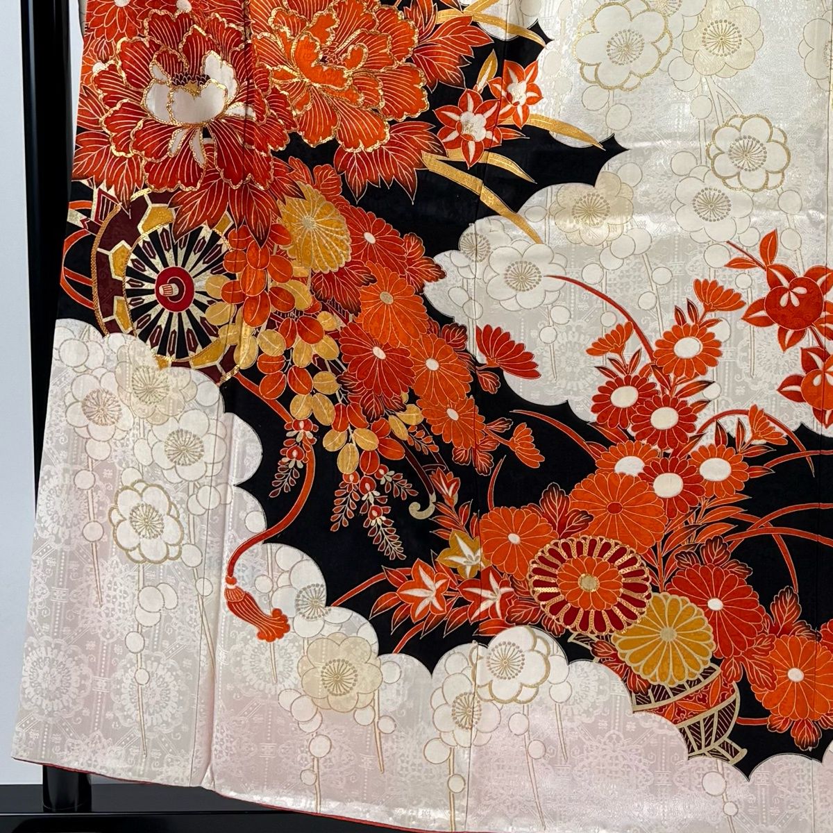 振袖 身丈157.5cm 裄丈62cm S 袷 花車 枝梅 金糸 金彩 クリーム 正絹
