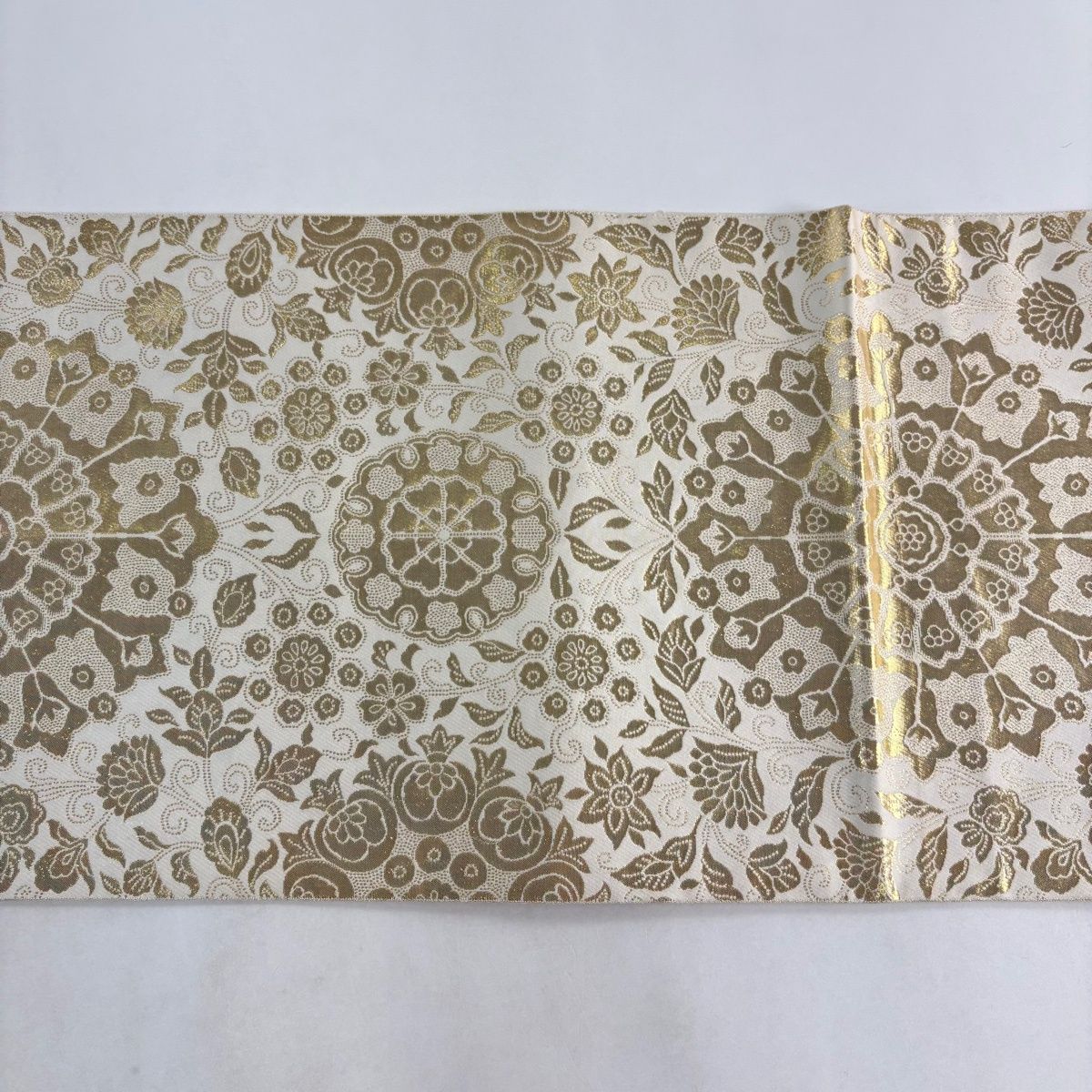 専用帯7009 ●服部織物謹製 オリエント更紗 高級 正絹 六通 袋帯 華文花文 袋帯 秀品 服部織物 落款 華文 オリエント更紗 箔 クリーム 六通 正絹