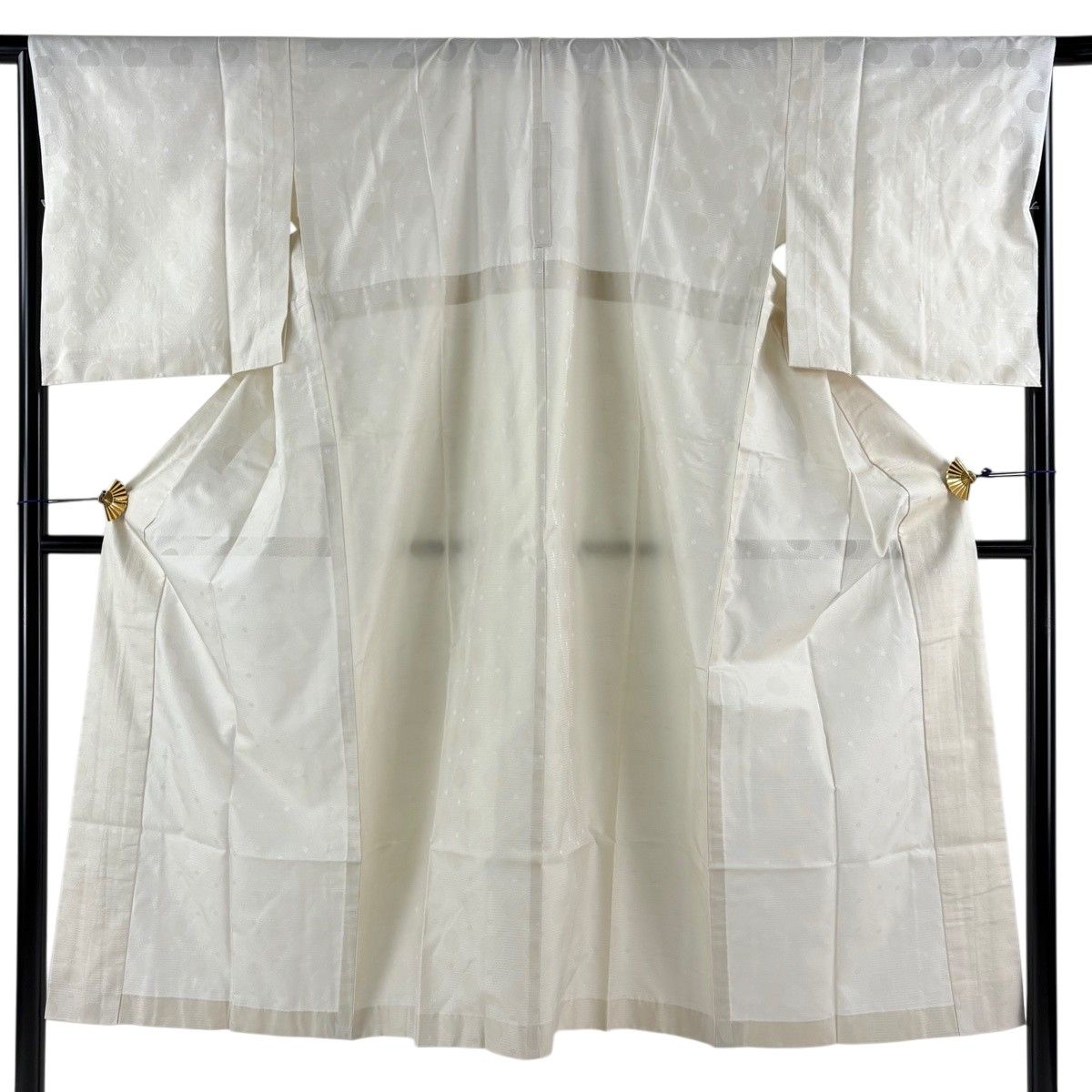 【美品】 長襦袢 身丈134.5cm 裄丈66cm M 夏物 絽 ドット ベージュ 正絹 名品 【中古】