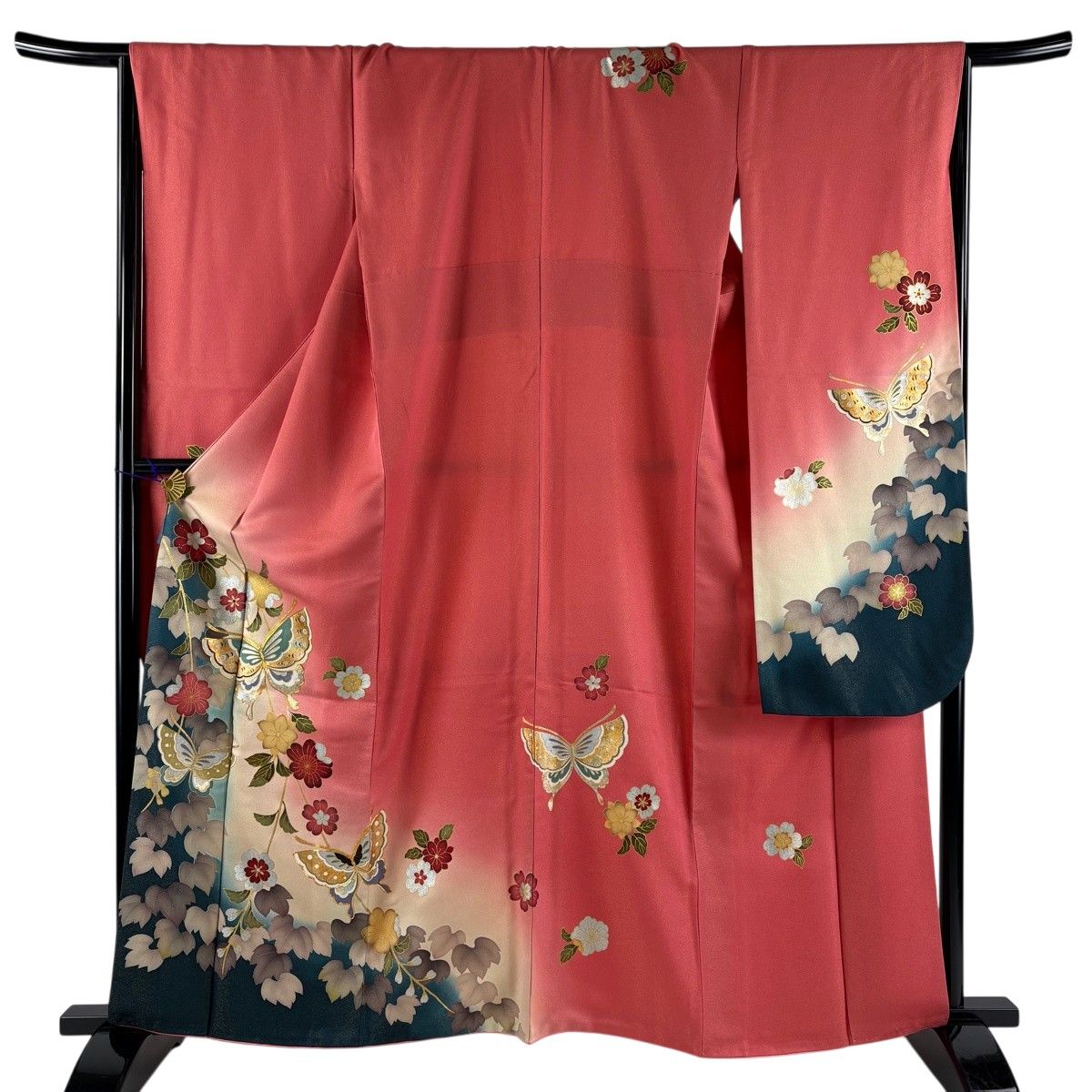 振袖 身丈161cm 裄丈67cm M 袷 蝶 草花 金糸 金銀彩 ピンク 正絹 秀品
