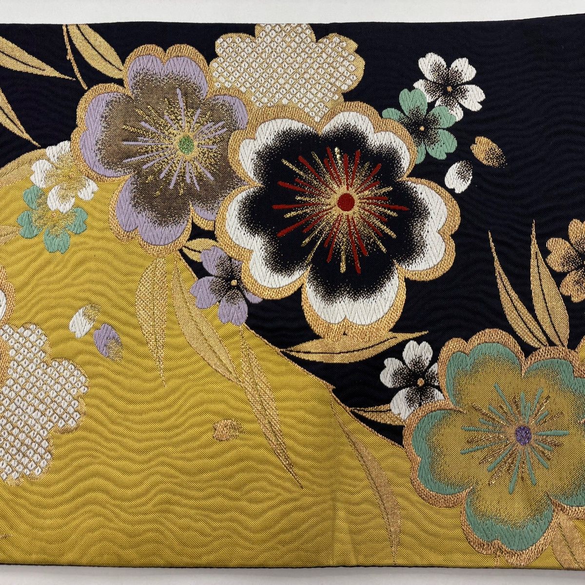 名品 逸品 着物 袋帯 黒 桜の花びら 六津 正絹 ☆☆☆☆送料無料 振袖 帯「黒市松、桜花」日本製 未仕立て 六通柄 振袖用 袋帯 振袖帯