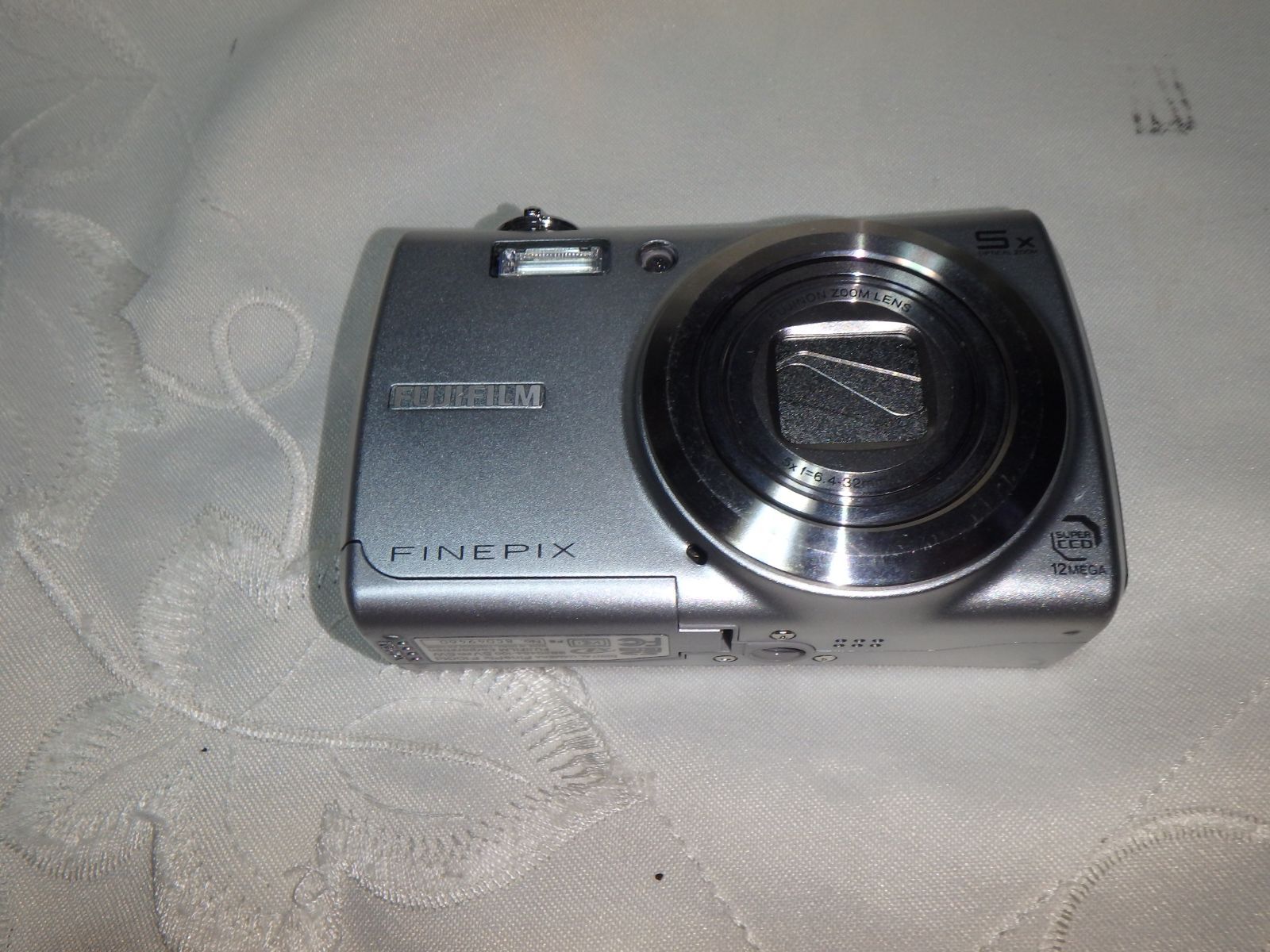 動作未確認 FUJIFILM FINEPIX F100fd ジャンク Yahoo!オークション - 「finepix f100fd」の落札相場・落札価格