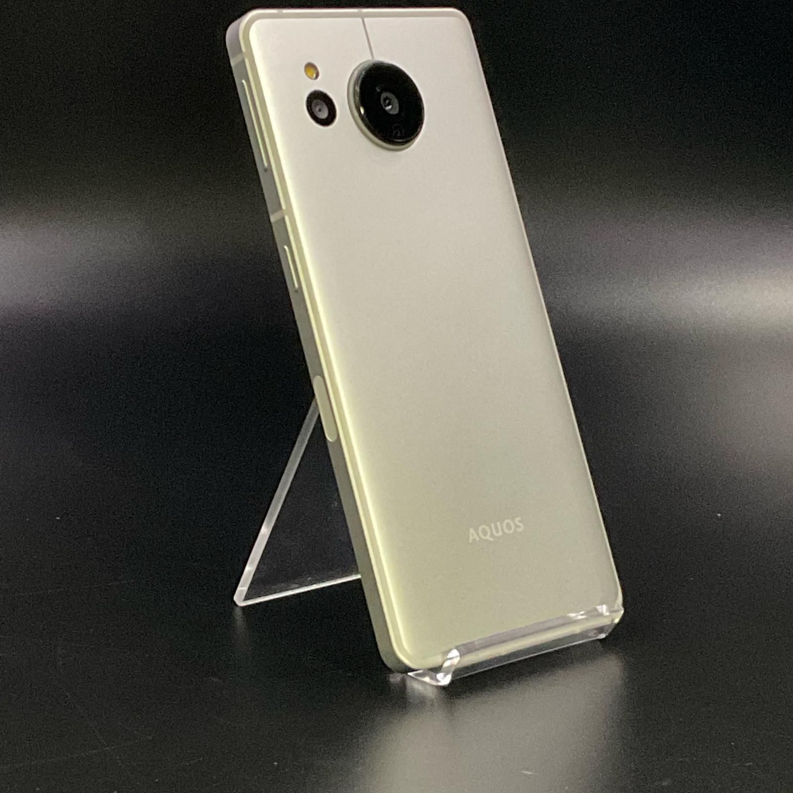 美品 AQUOS sense7 plus 128GB シルバー Softbank - メルカリ