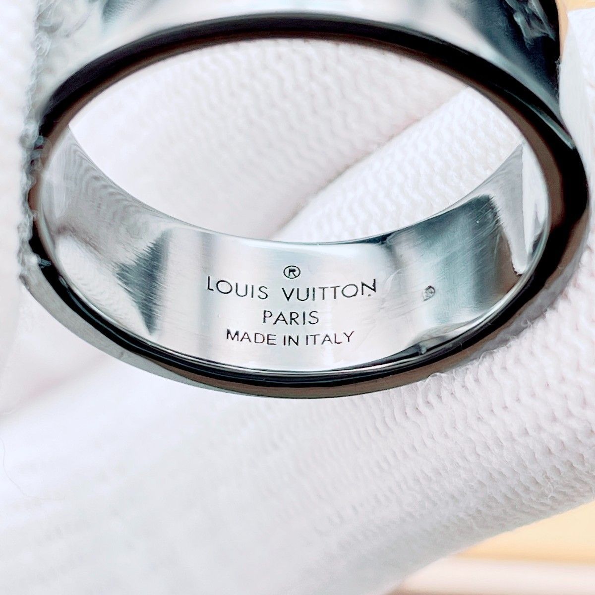 ◇ルイヴィトン◇新品仕上済 LOUIS VUITTON M00513 LVインスティンクト ◇ルイヴィトン◇新品仕上済 LOUIS VUITTON M00513 LVインスティンクト