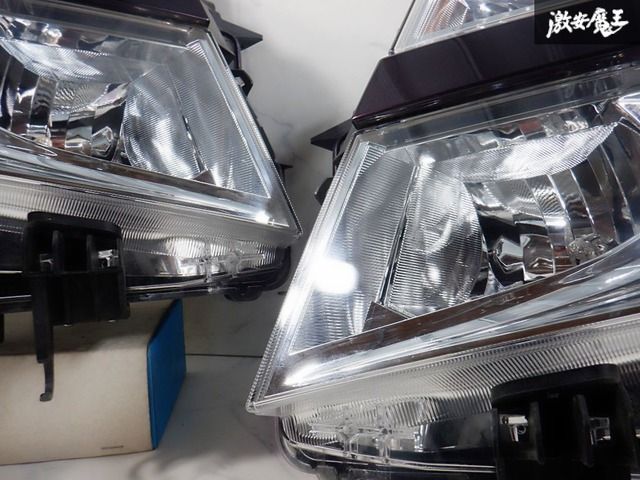 点灯OK☆ 日産 純正 TNE52 TE52 PE52 E52 エルグランド 前期 HID