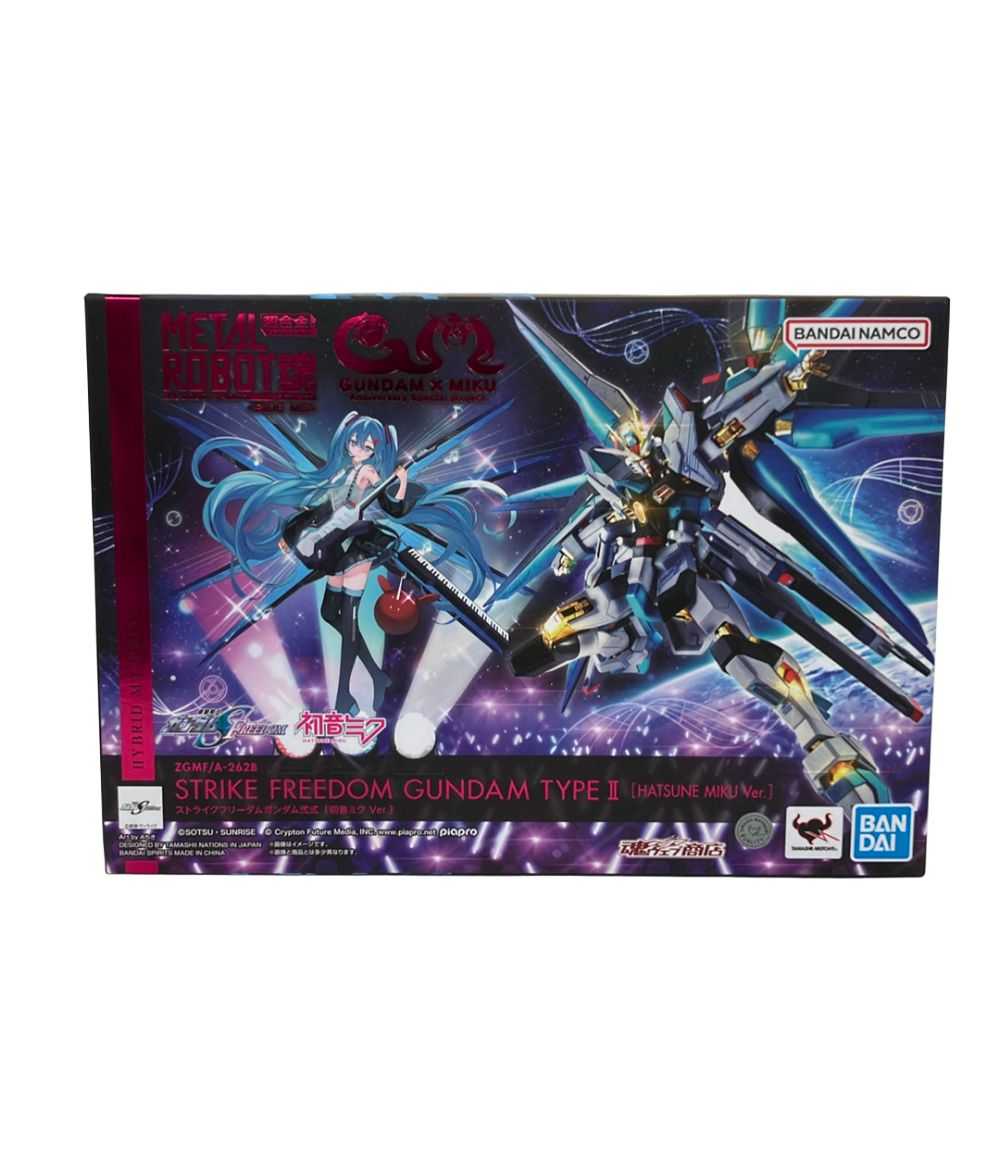 M&M's フリーダムライダー フィギュア Amazon.com: BANDAI S.H. Figuarts - Kamen Rider W Cyclone Trigger