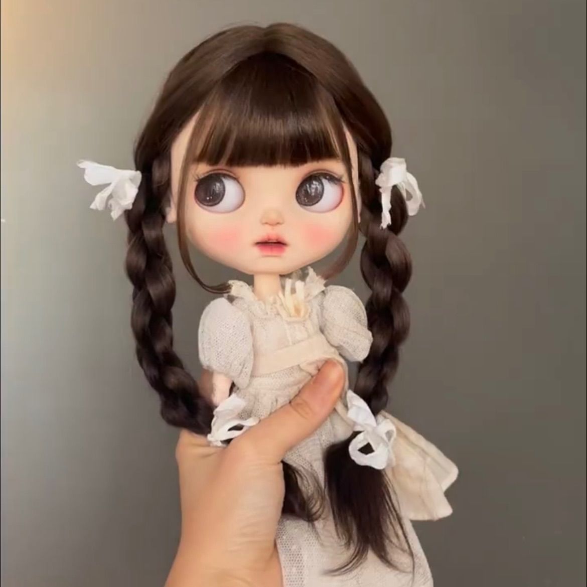 ブライス ウィッグ モヘアウィッグ 海外作家 ダークチョコ 三つ編み