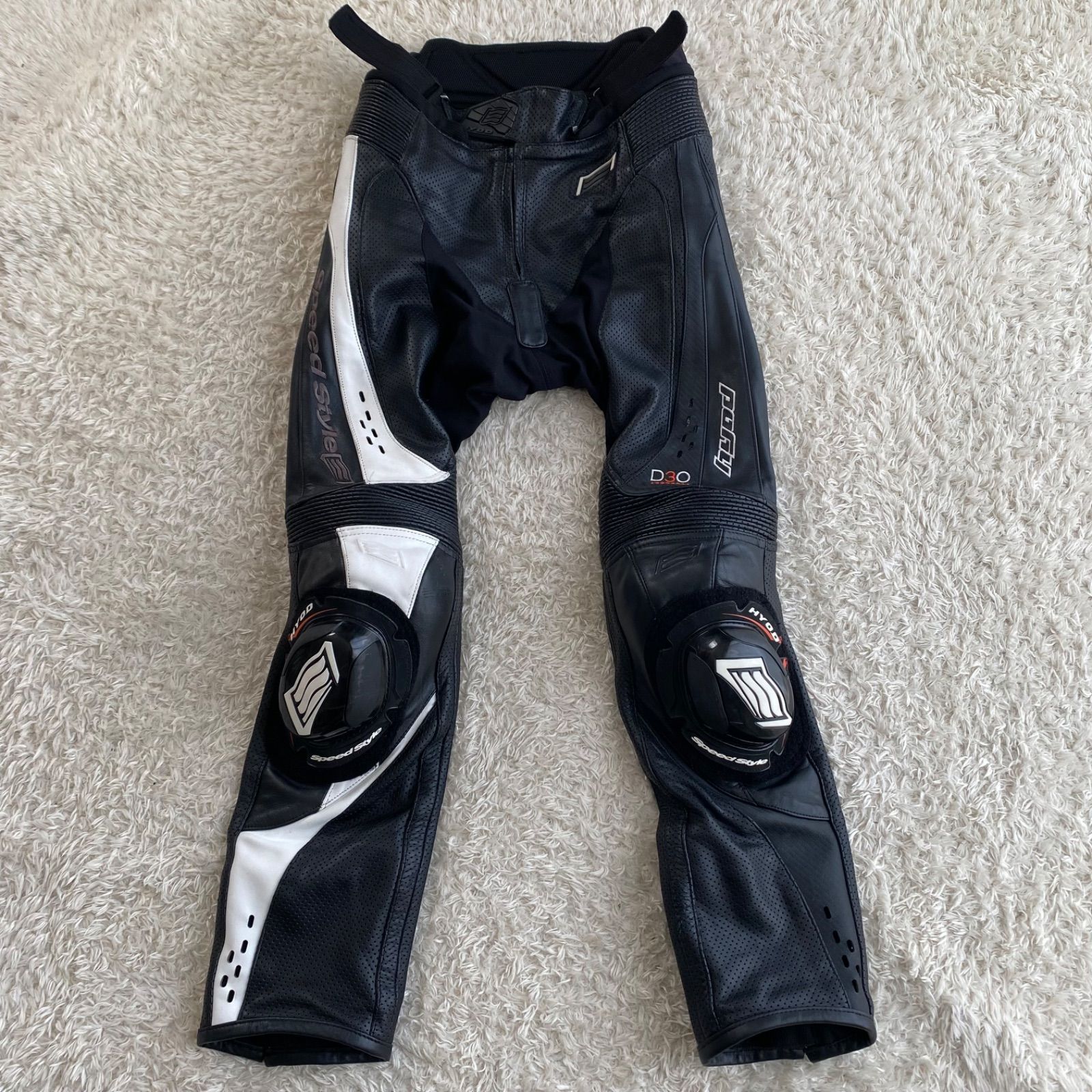 美品！HYOD D3O パンチングレザーパンツ　メッシュレザーパンツ　レーシングパンツ　膝プロテクター付き　サイズM