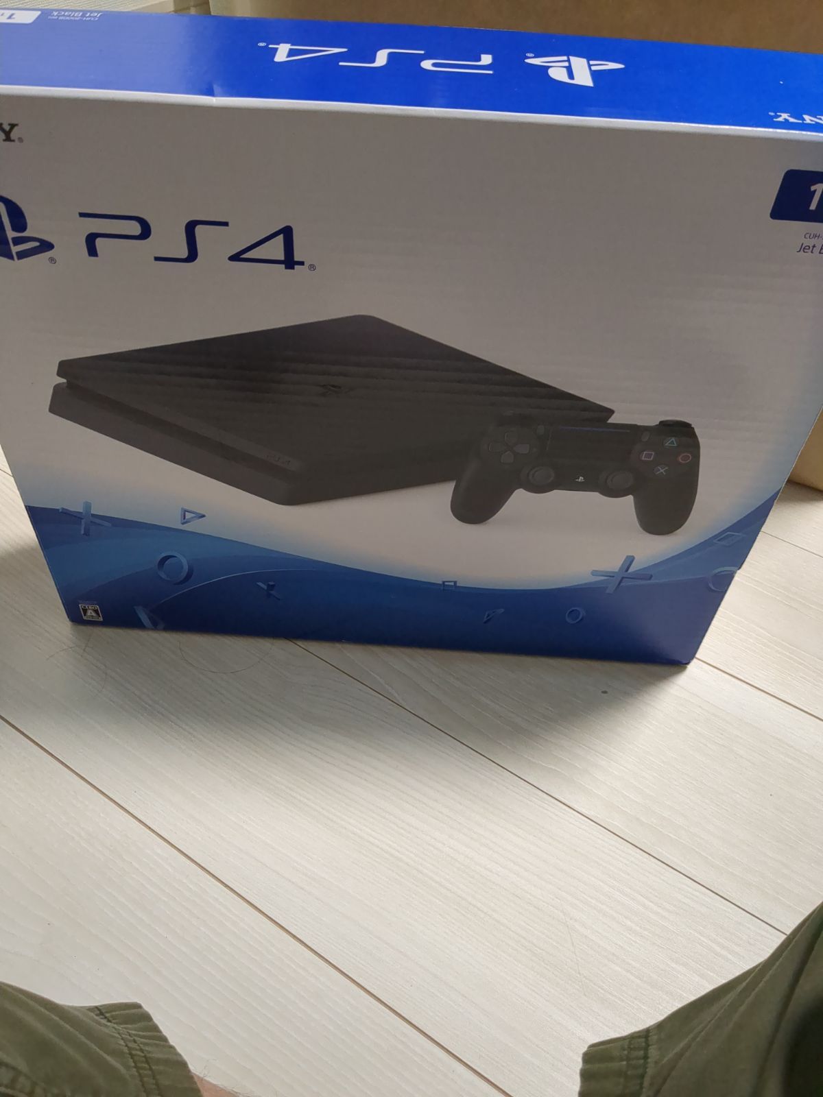 フォロー割あり】PS4 CUH-2000B 箱あり 動作確認済み - メルカリ