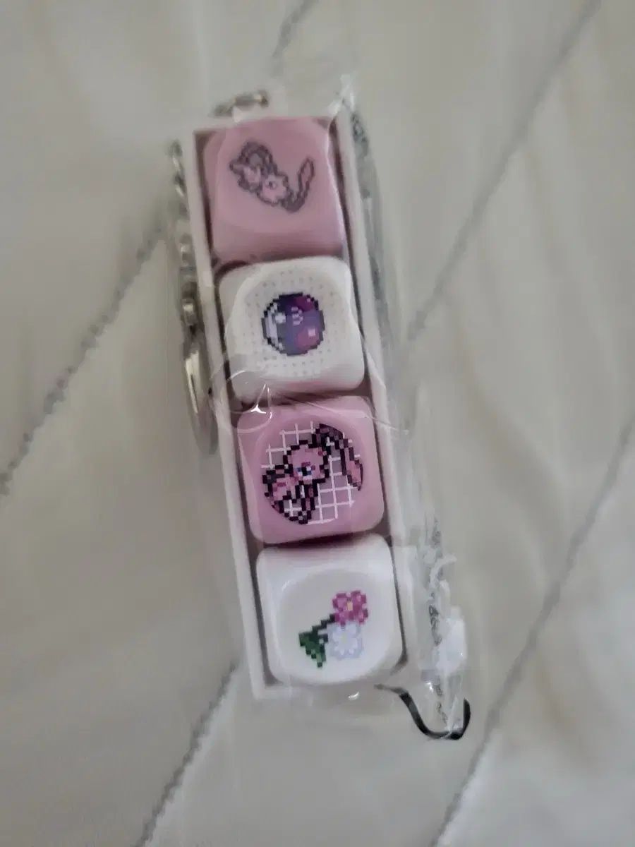 トニーモリー ポケモン ミュウ キーキャップ キーホルダー オリーブ 